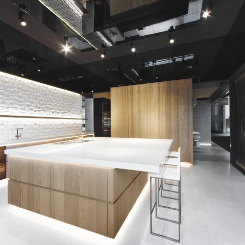 132kitchencabinettb