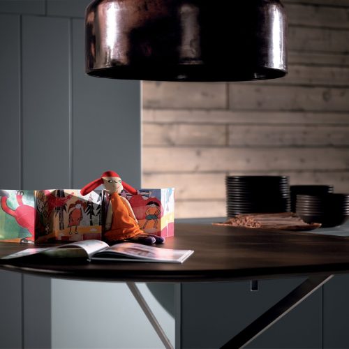 185kitchencabinettb