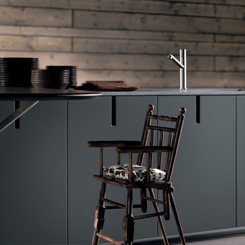 187kitchencabinettb