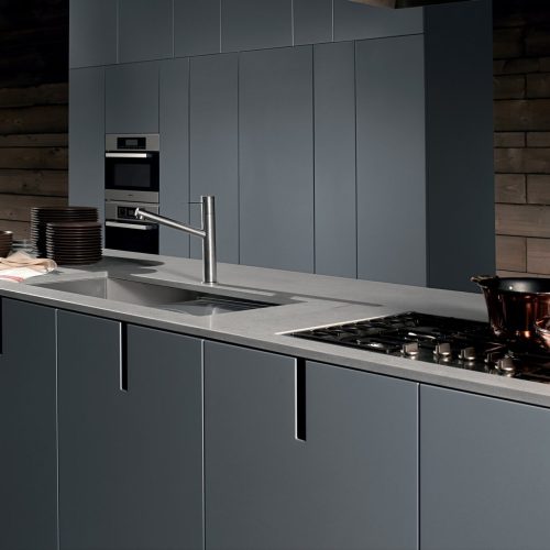 190kitchencabinettb