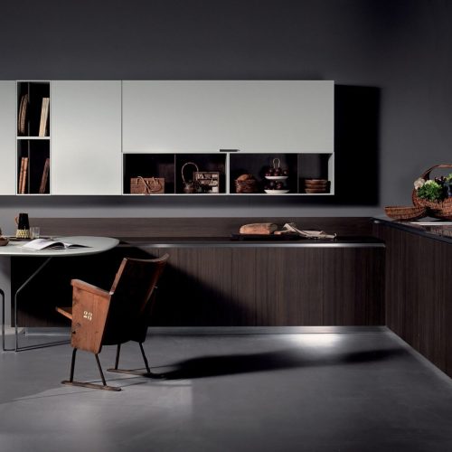 195kitchencabinettb