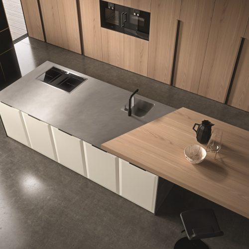 686kitchencabinettb