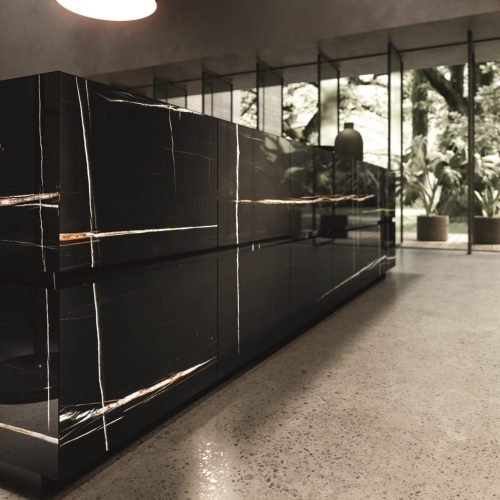724kitchencabinettb